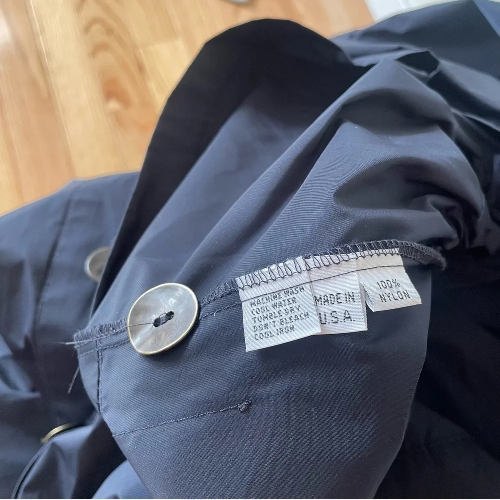 PLANET by Lauren G Lagenlook Nylon Drawstring Back Button Front Jacket EUC 1/S